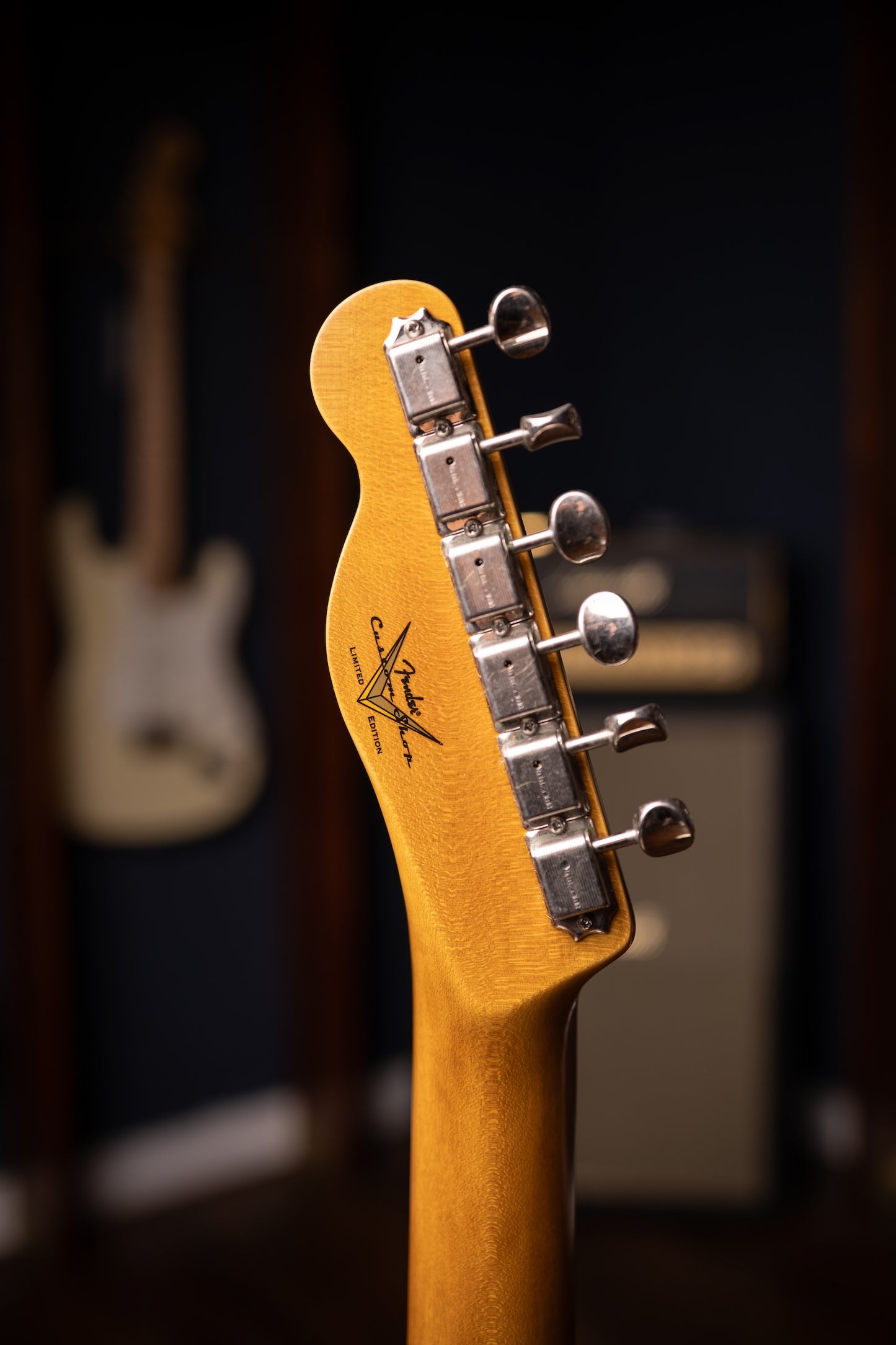 Fender Custom Shop 1963 Telecaster Journeyman Relic Electric Guitar - Vintage White