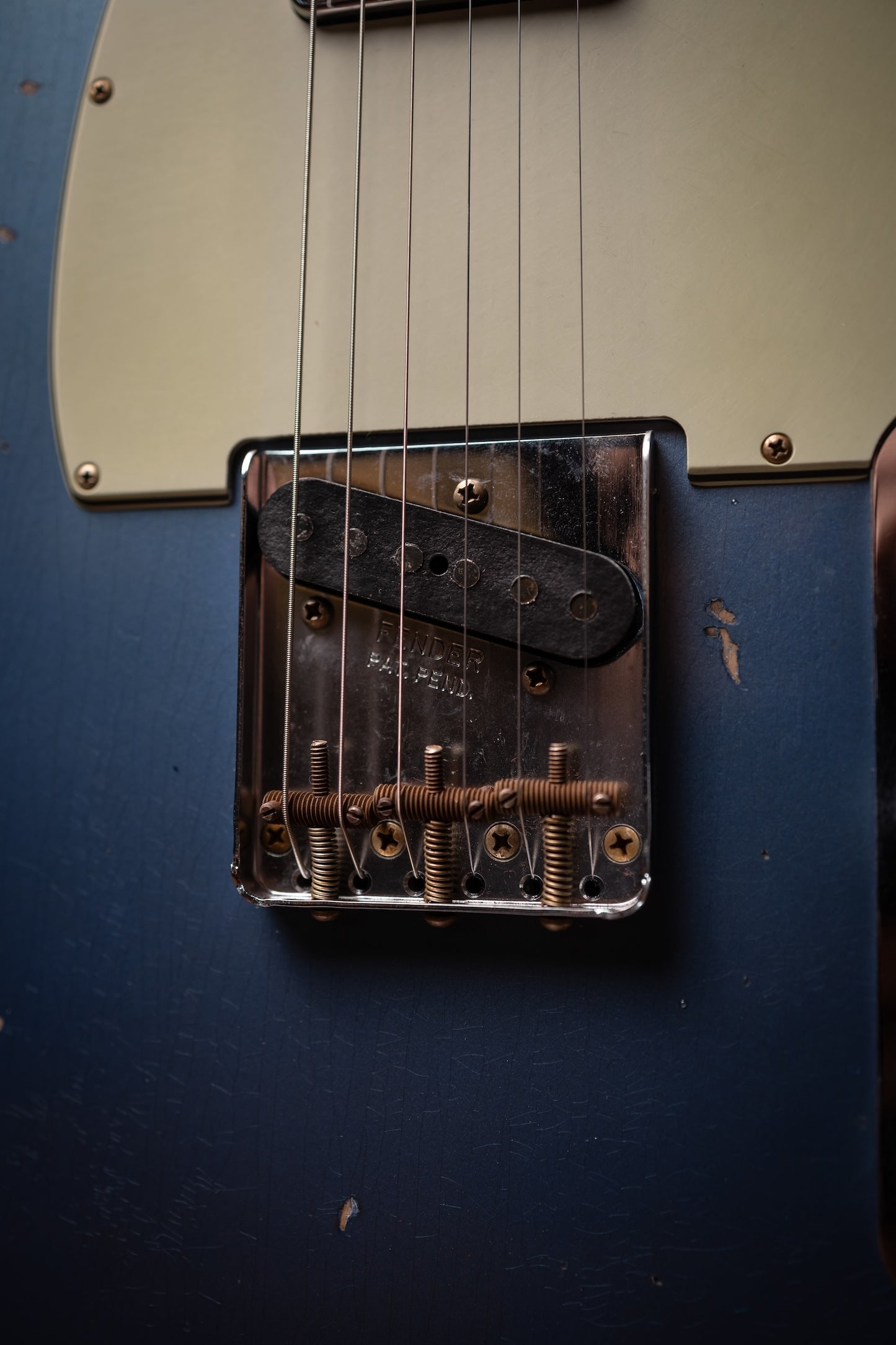 Fender Custom Shop 1963 Telecaster® Relic®, 3A Rosewood Fingerboard  Electric Guitar - Aged Lake Placid Blue