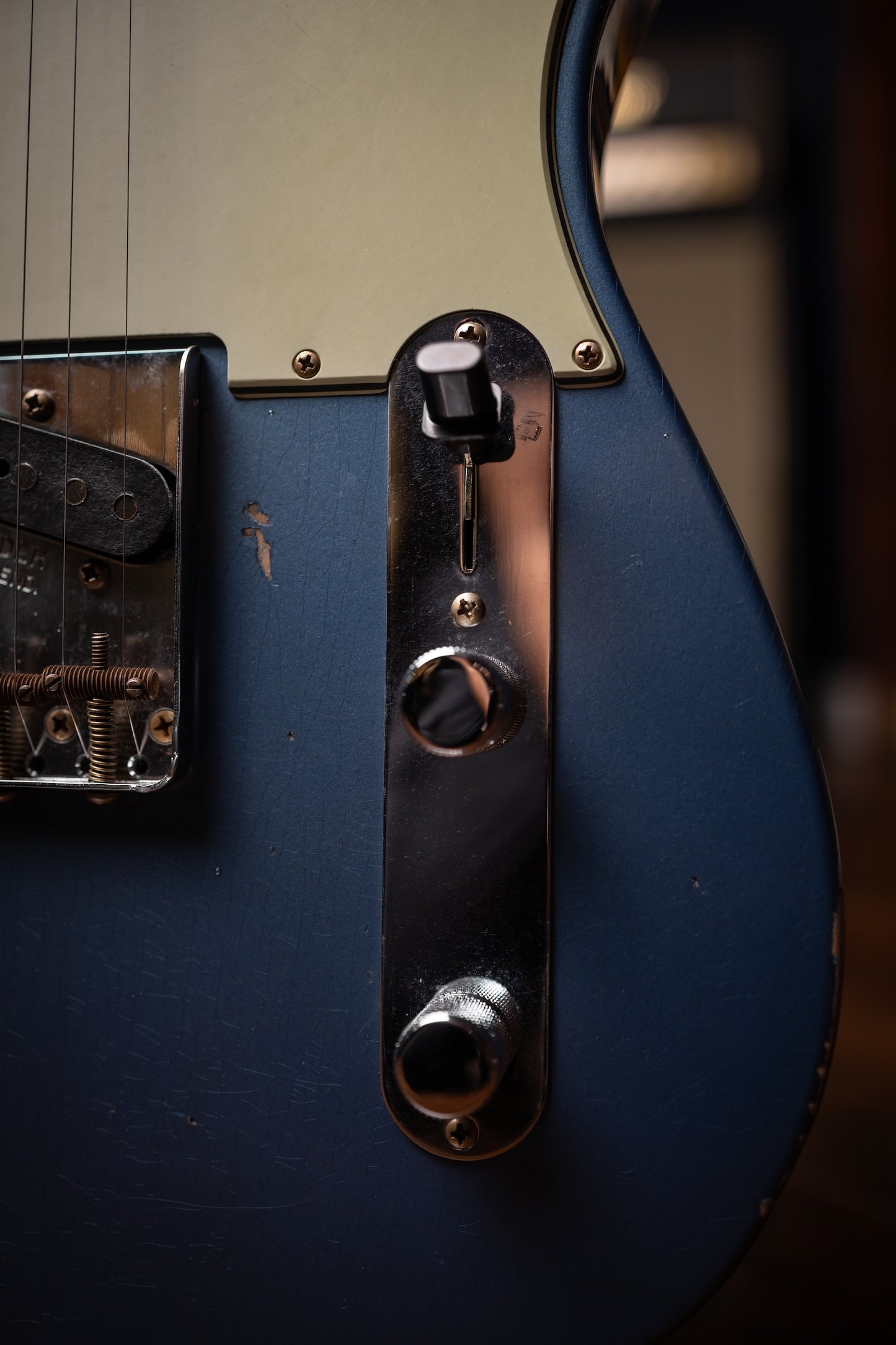 Fender Custom Shop 1963 Telecaster® Relic®, 3A Rosewood Fingerboard  Electric Guitar - Aged Lake Placid Blue