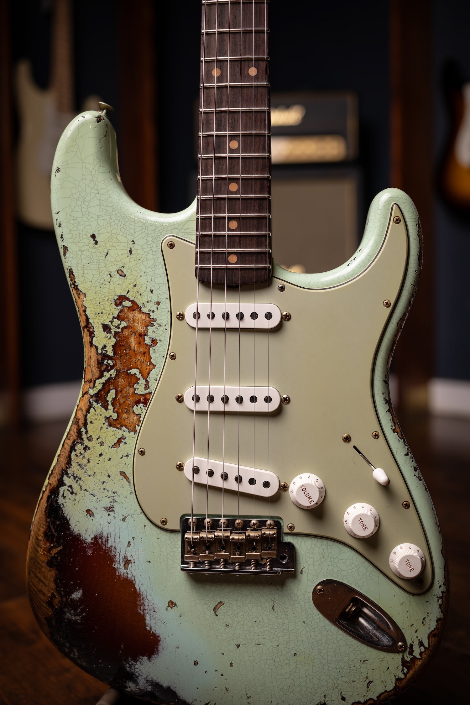 Fender Custom Shop 1961 Stratocaster Super Heavy Relic, 3A Rosewood Fingerboard Electric Guitar - Aged Surf Green over 3-Color Sunburst