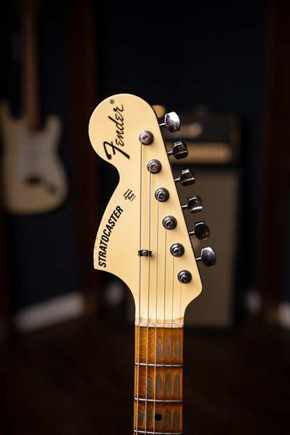 Fender Custom Shop 1969 Stratocaster Heavy Relic Electric Guitar - Aged Vintage White with Matching Headcap