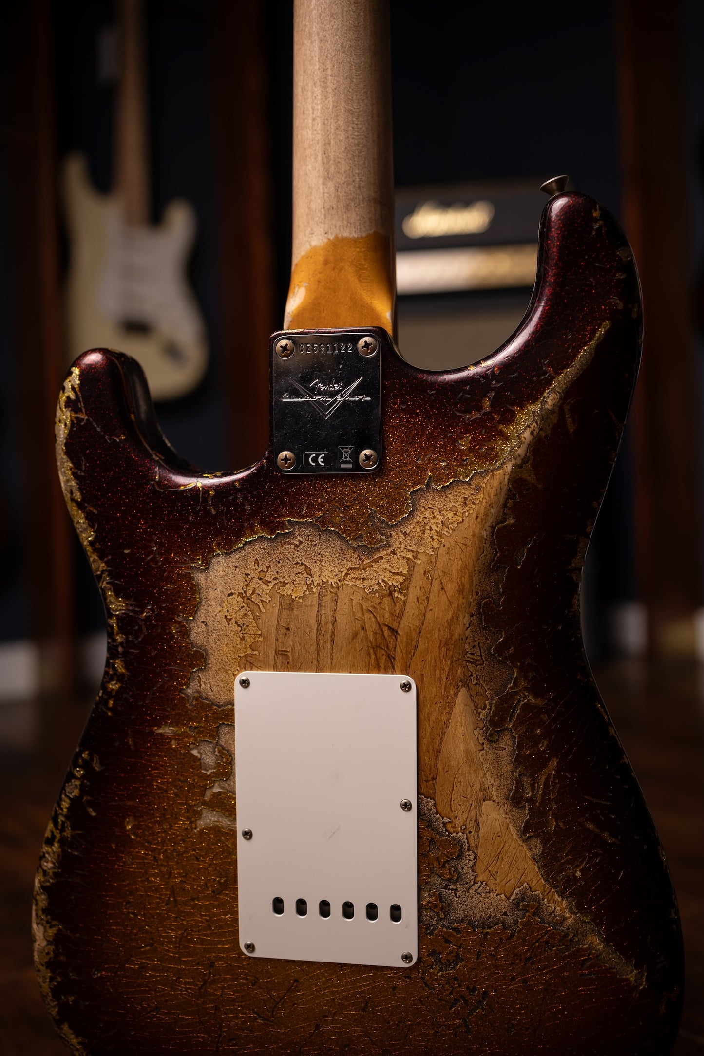 Fender Custom Shop 1963 Stratocaster Super Heavy Relic Super Faded Aged 3-Color Sunburst Sparkle