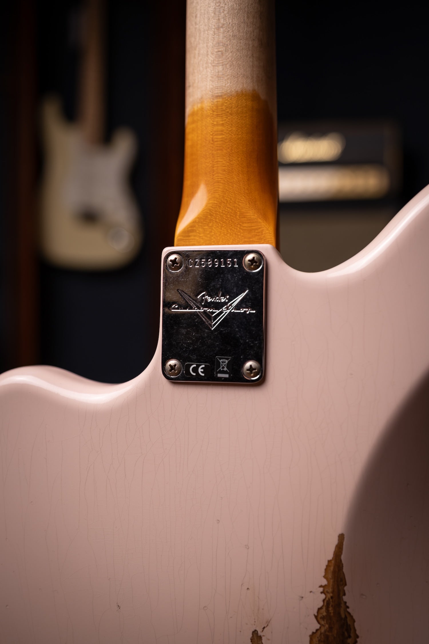 Fender Custom Shop 1963 Jazzmaster® Relic®, Rosewood Fingerboard Electric Guitar - Aged Shell Pink