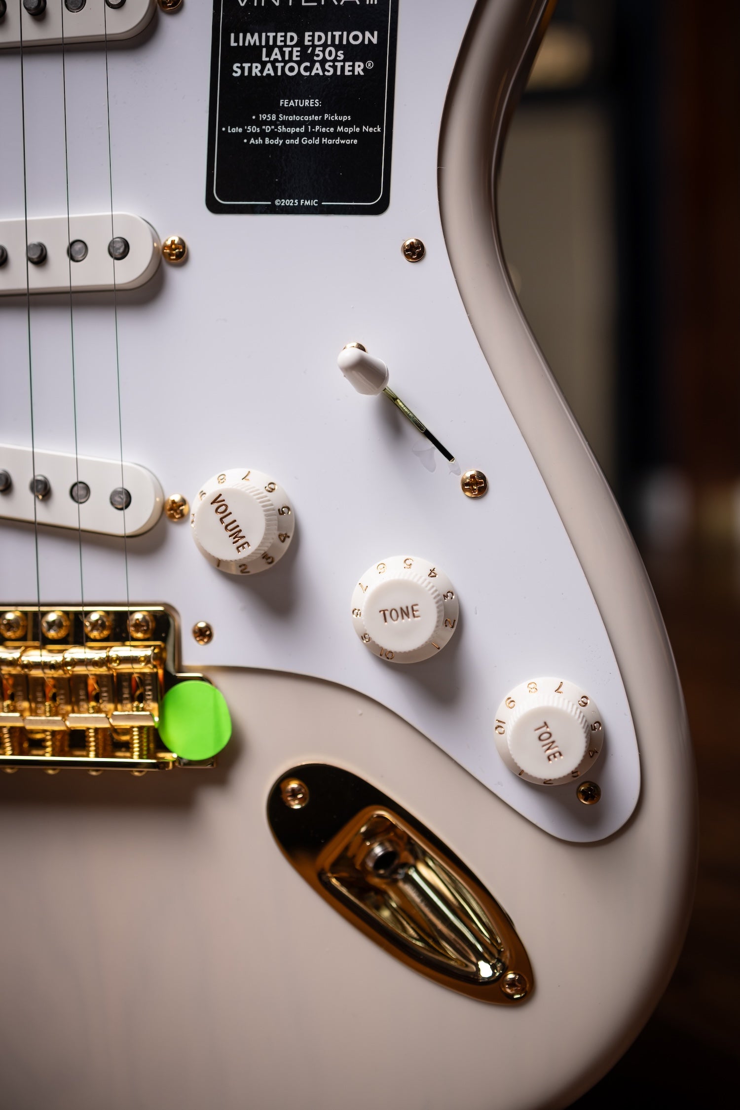Fender Limited Edition Vintera III Late '50s Stratocaster - White Blonde