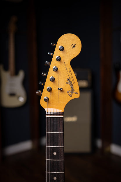 Fender Vintera III Late '60s Stratocaster - Ocean Turquoise