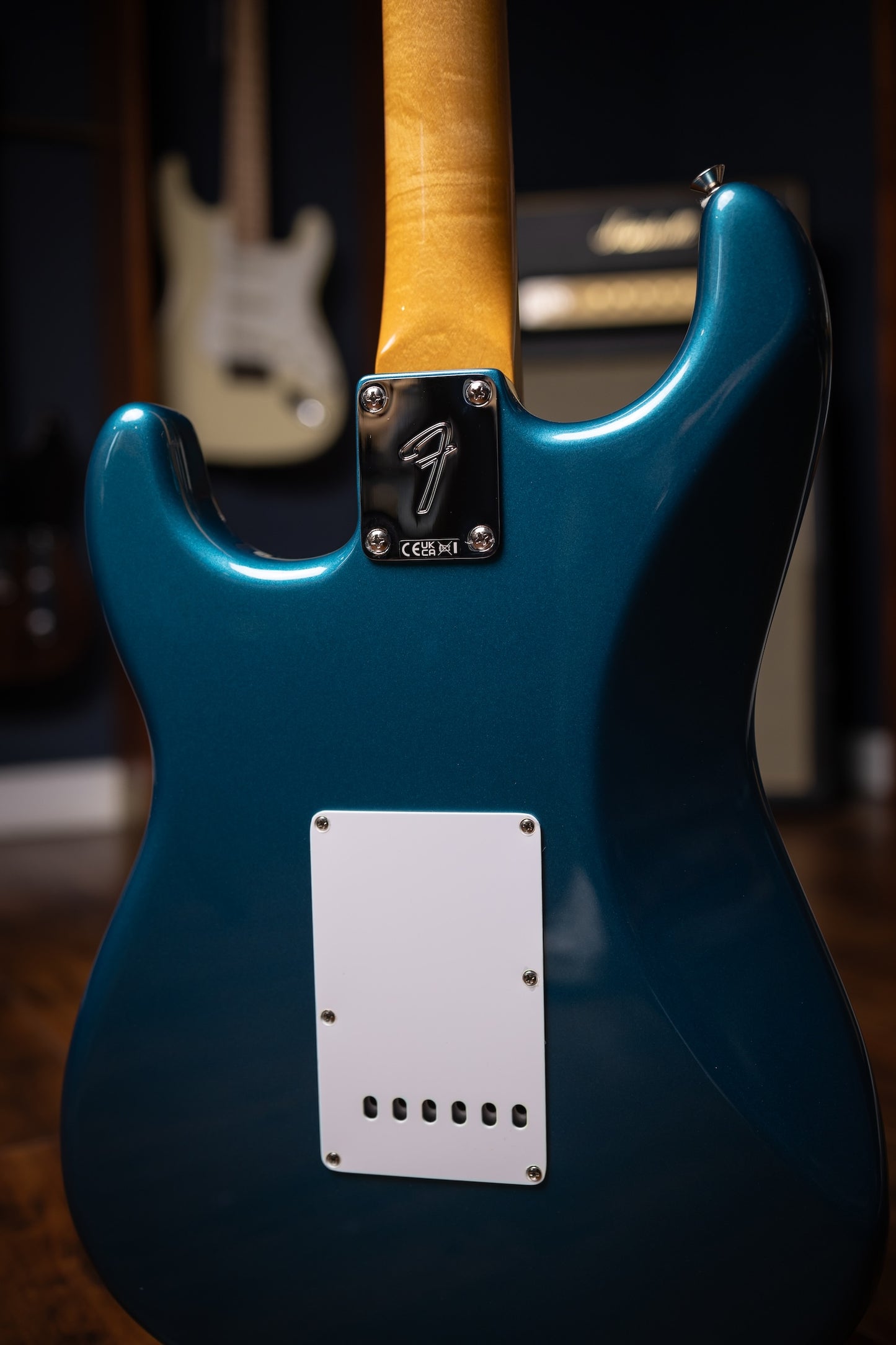 Fender Vintera III Late '60s Stratocaster - Ocean Turquoise