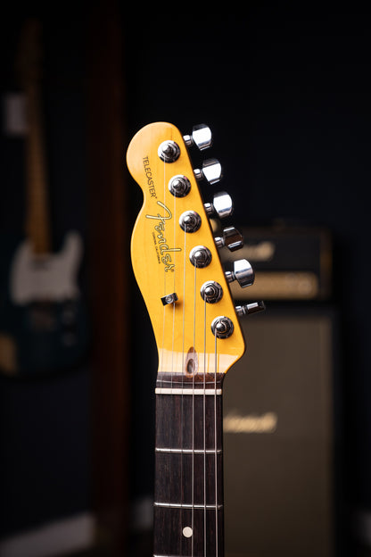 Fender American Professional II Telecaster Left-Hand 3 - Color Sunburst