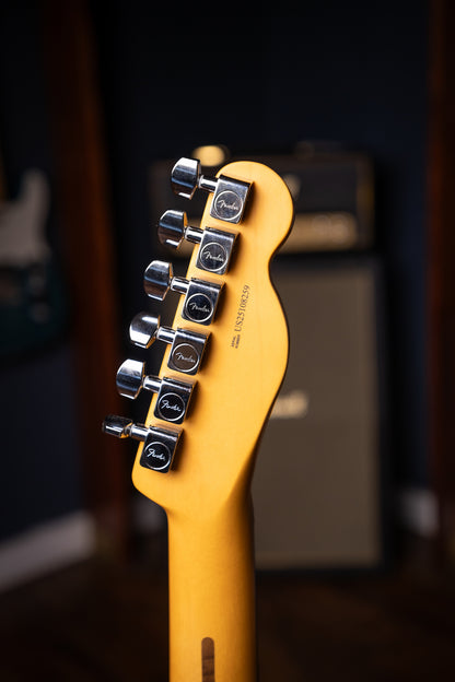 Fender American Professional II Telecaster Left-Hand 3 - Color Sunburst
