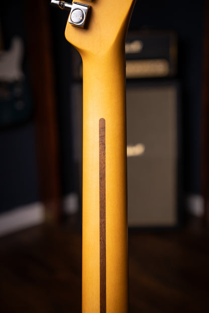 Fender American Professional II Telecaster Left-Hand 3 - Color Sunburst