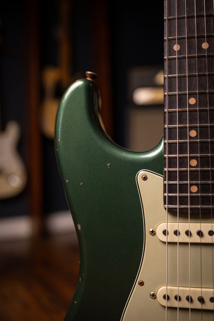 Fender Masterbuilt Todd Krause '63 Stratocaster® Journeyman Relic® Electric Guitar - Sherwood Green Metallic