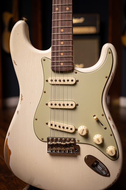 Fender 1962 Stratocaster® Relic® Electric Guitar - Aged Olympic White