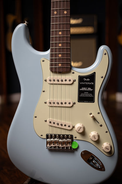 Fender Vintera III Early '60s Stratocaster - Sonic Blue