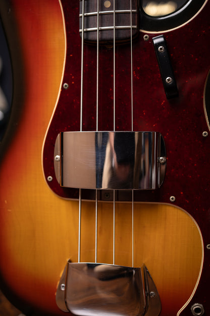 1968 Fender Precision Bass - Sunburst
