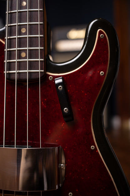 1968 Fender Precision Bass - Sunburst