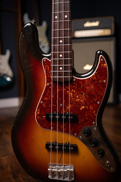 1982 Fender JB-62 Jazz Bass MIJ - Sunburst
