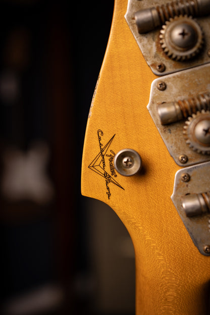 Fender 1960 Precision Bass® Relic®, Rosewood Fingerboard Electric Bass Guitar Super Faded Aged Olympic White