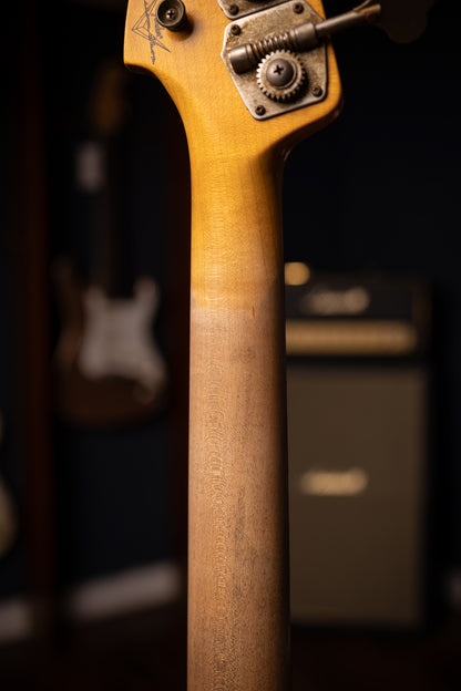 Fender 1960 Precision Bass® Relic®, Rosewood Fingerboard Electric Bass Guitar Super Faded Aged Olympic White