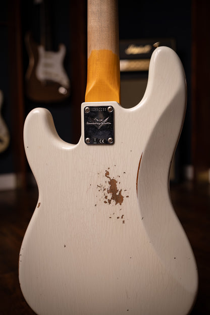 Fender 1960 Precision Bass® Relic®, Rosewood Fingerboard Electric Bass Guitar Super Faded Aged Olympic White