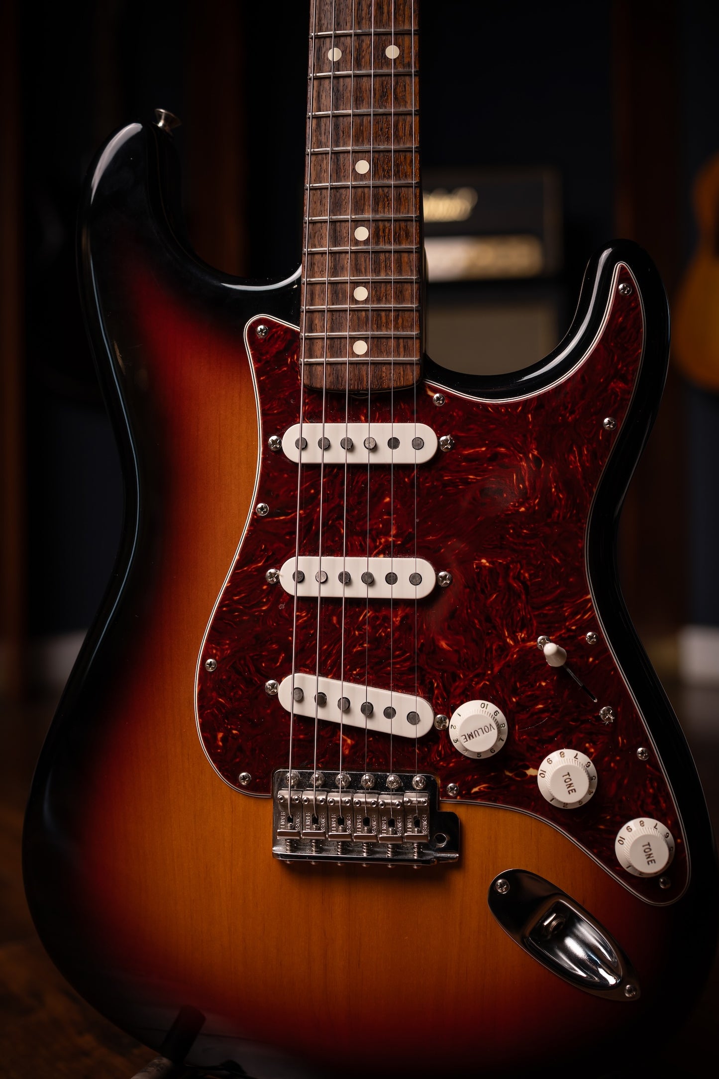 2006 Fender John Mayer Signature Stratocaster Electric Guitar - Sunburst