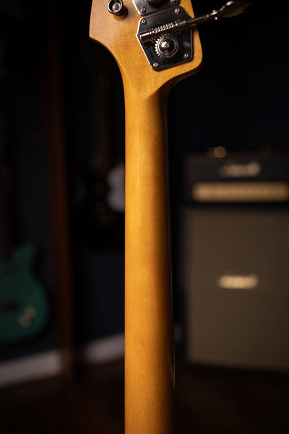 Fender Vintera® III Early '60s Jazz Bass®, Rosewood Fingerboard Electric Bass - Sonic Blue