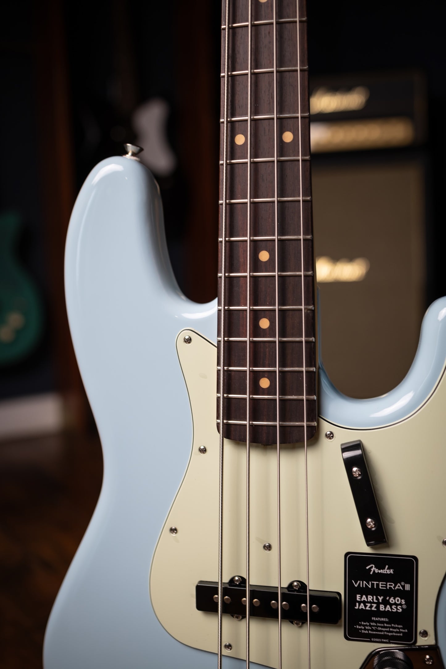 Fender Vintera® III Early '60s Jazz Bass®, Rosewood Fingerboard Electric Bass - Sonic Blue