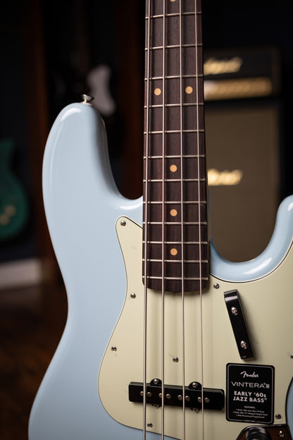 Fender Vintera® III Early '60s Jazz Bass®, Rosewood Fingerboard Electric Bass - Sonic Blue