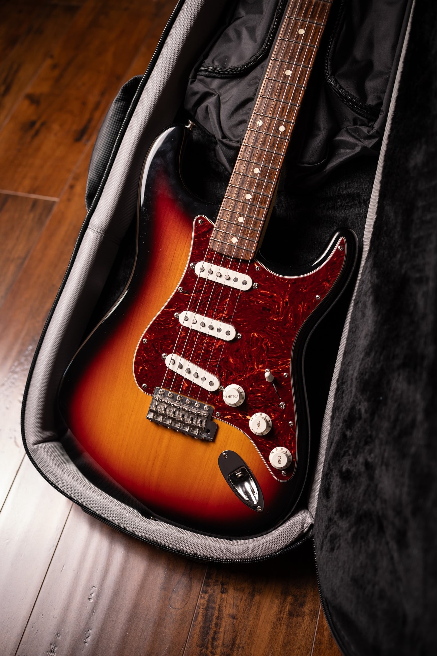 2006 Fender John Mayer Signature Stratocaster Electric Guitar - Sunburst