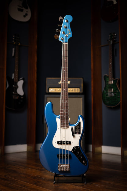 Fender  American Vintage II 1966 Jazz Bass®, Rosewood Fingerboard, Electric Bass - Lake Placid Blue