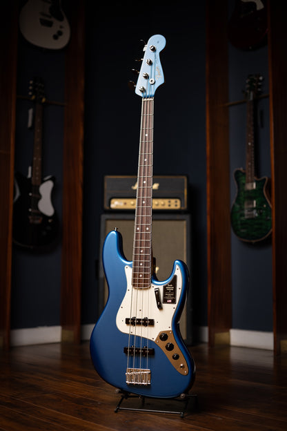 Fender  American Vintage II 1966 Jazz Bass®, Rosewood Fingerboard, Electric Bass - Lake Placid Blue