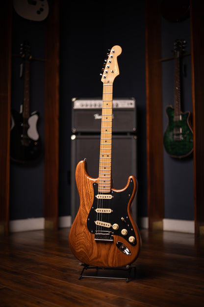 Fender Limited Edition American Ultra II Stratocaster®, Roasted Maple Fingerboard Electric Guitar - Natural