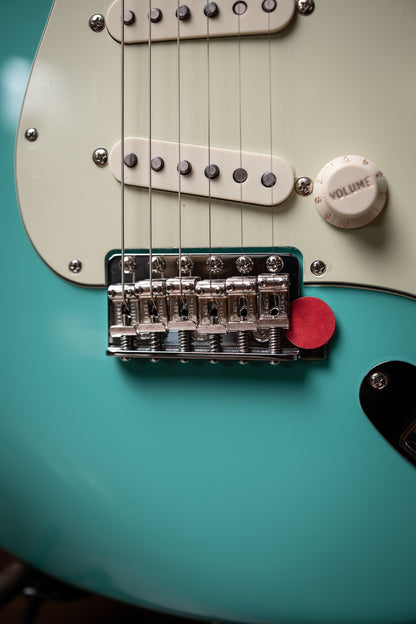 Fender Vintera III Early '60s Stratocaster - Sea Foam Green