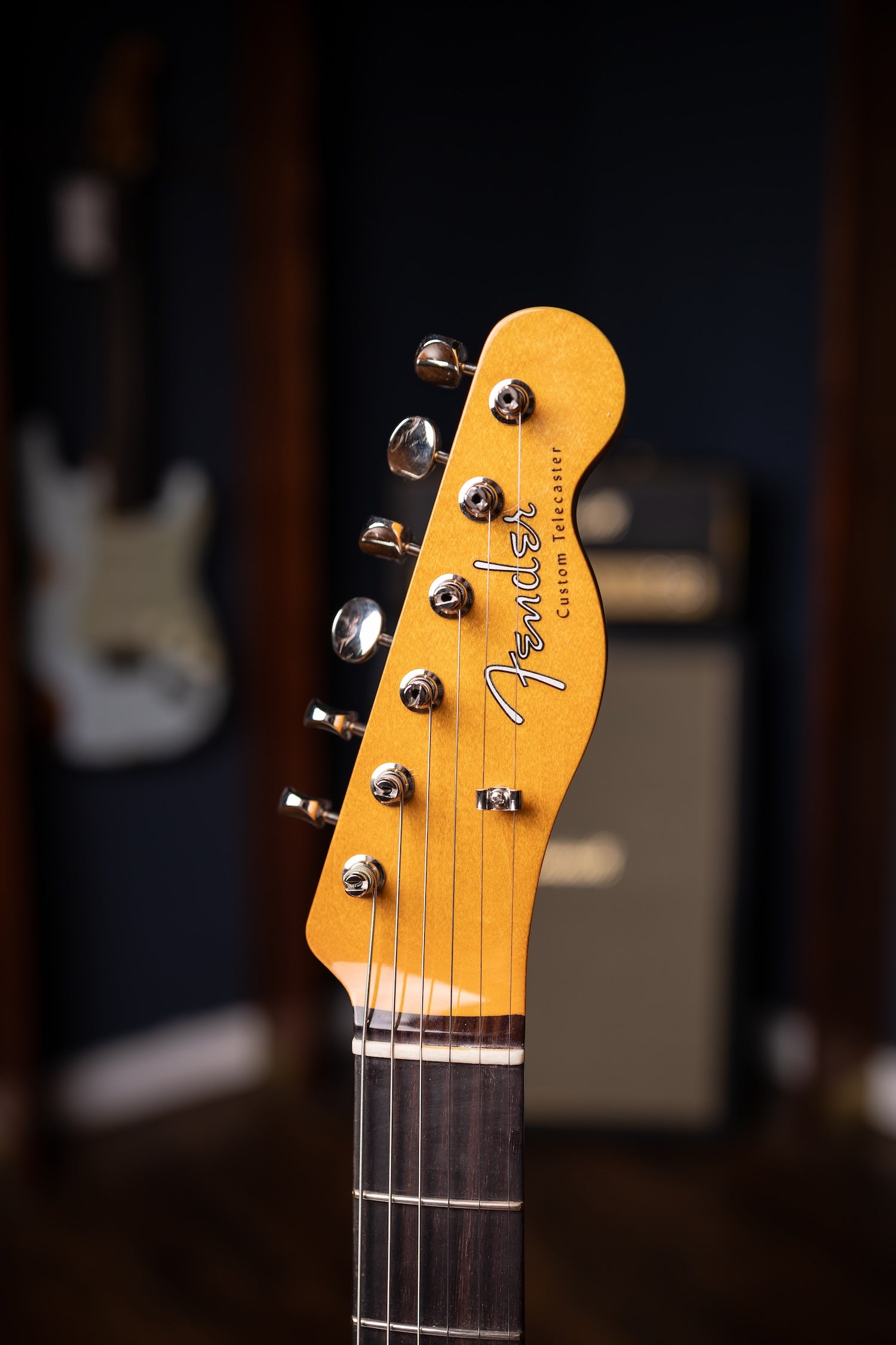 Fender Limited Edition Vintera III Early '60s Custom Telecaster - 3-Color Sunburst