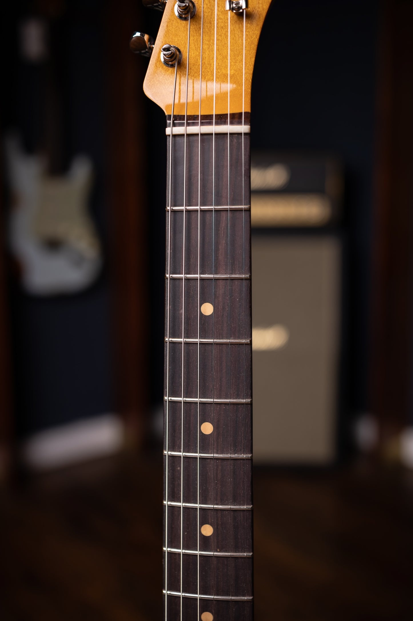 Fender Limited Edition Vintera III Early '60s Custom Telecaster - 3-Color Sunburst