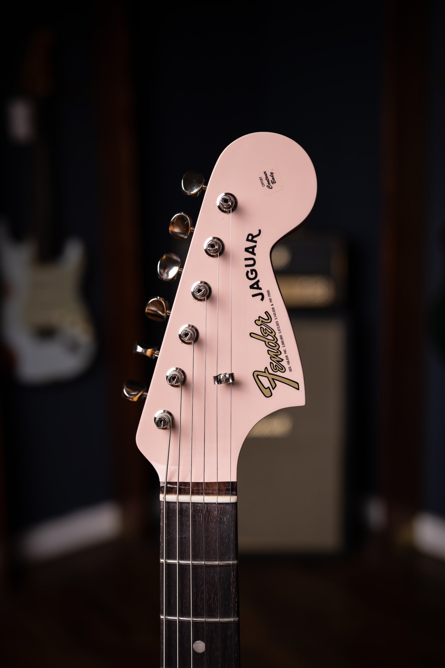 Fender  Vintera III Mid '60s Jaguar - Shell Pink