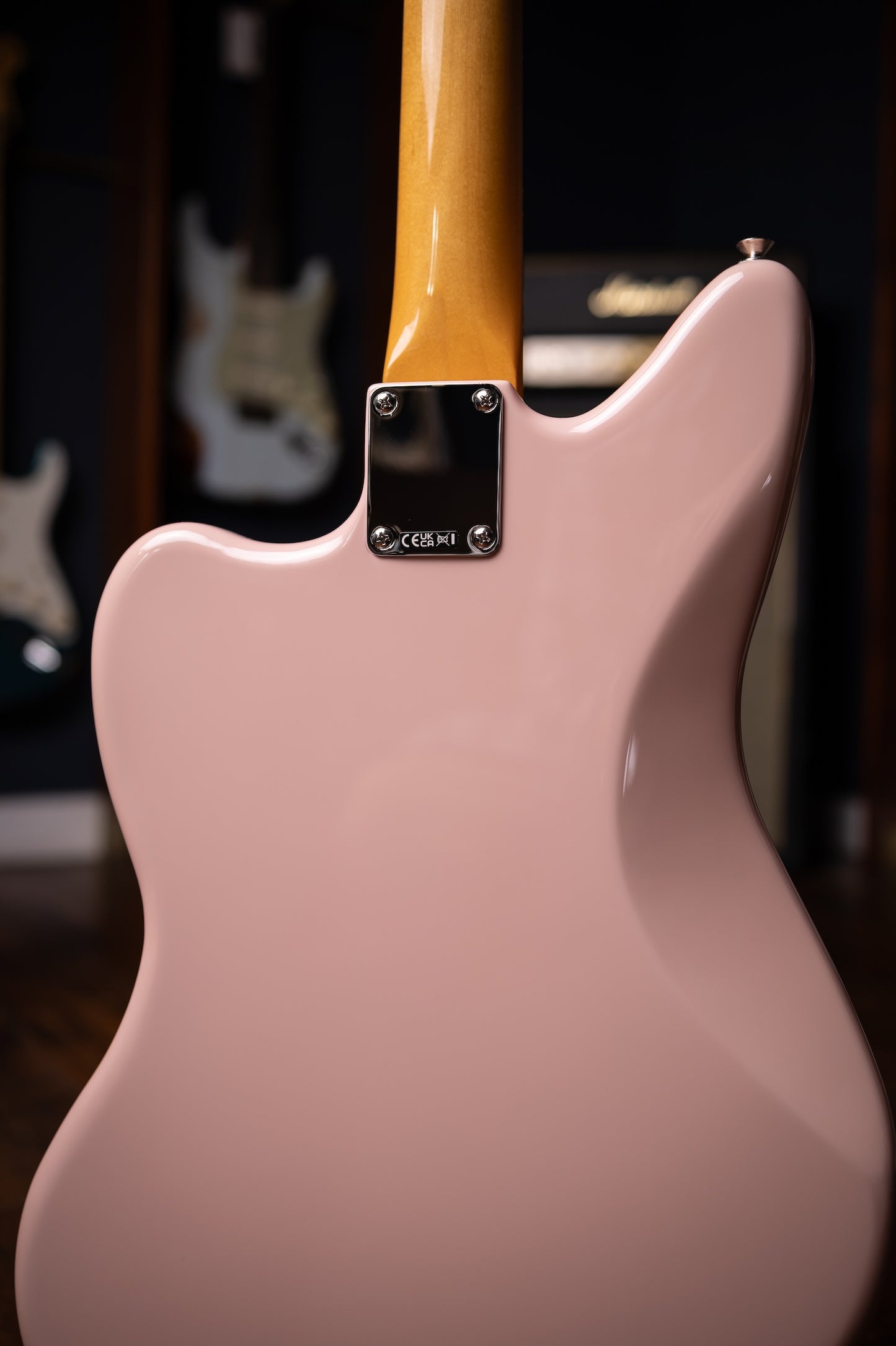Fender  Vintera III Mid '60s Jaguar - Shell Pink