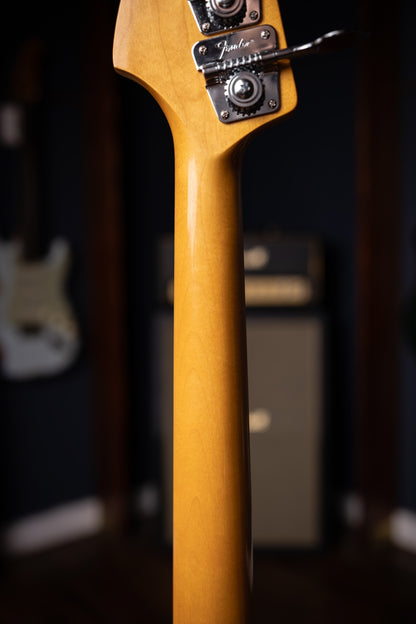 Fender Vintera III Early '70s Jazz Bass - Black
