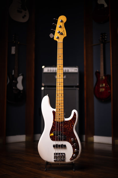 2024 Fender American Deluxe P Bass