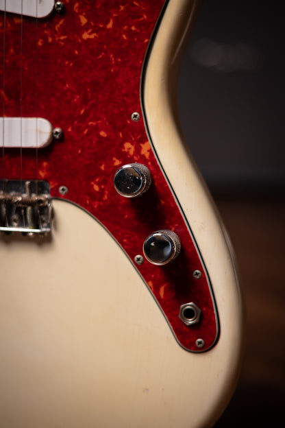 1963 Fender Duo Sonic Electric Guitar - Olympic White