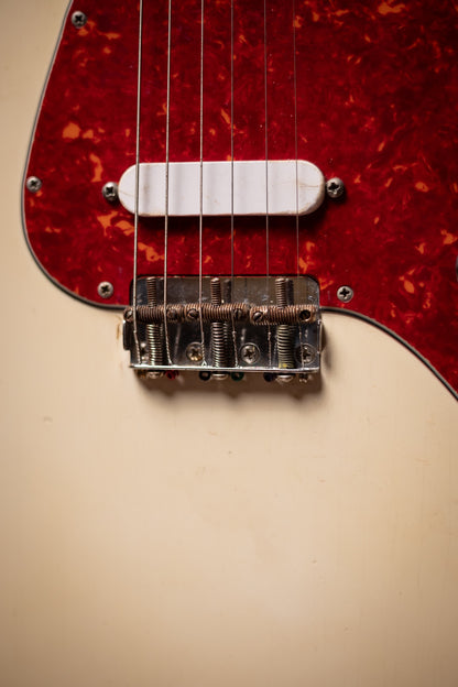 1963 Fender Duo Sonic Electric Guitar - Olympic White