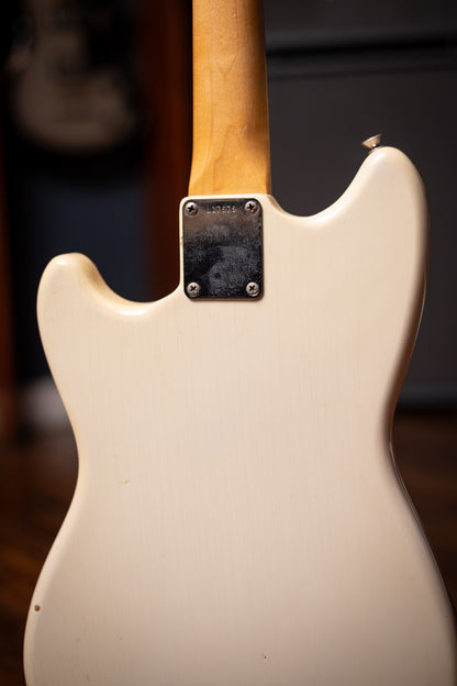 1963 Fender Duo Sonic Electric Guitar - Olympic White