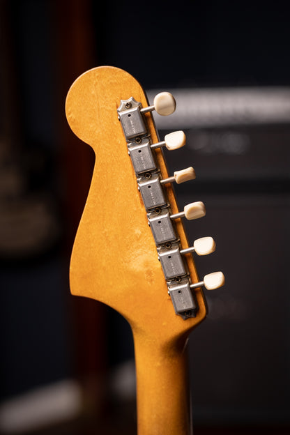 1965 Fender Duo Sonic II Electric Guitar - Daphne Blue