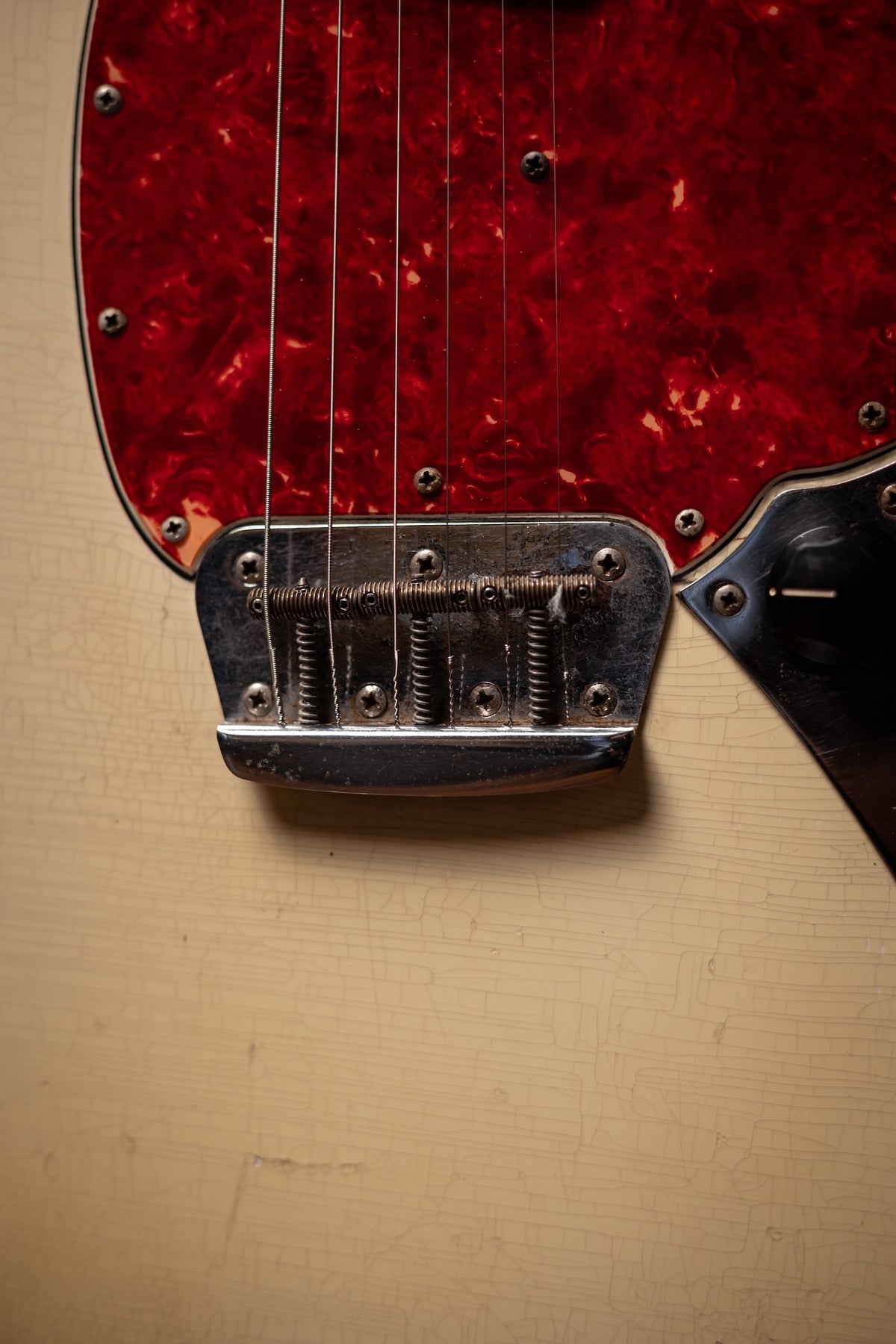 1965 Fender MusicMaster Electric Guitar - Olympic White