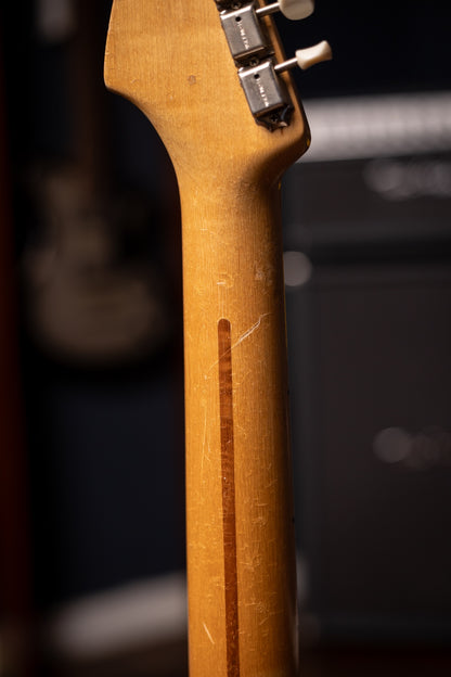 1958 Fender Duo Sonic Electric Guitar - Desert Sand/ Anodized Pickguard