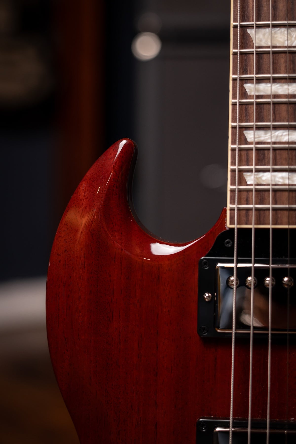 Pre-Owned Gibson Jake Kiszka SG Standard Faded Vintage Cherry Electric Guitar - Cherry