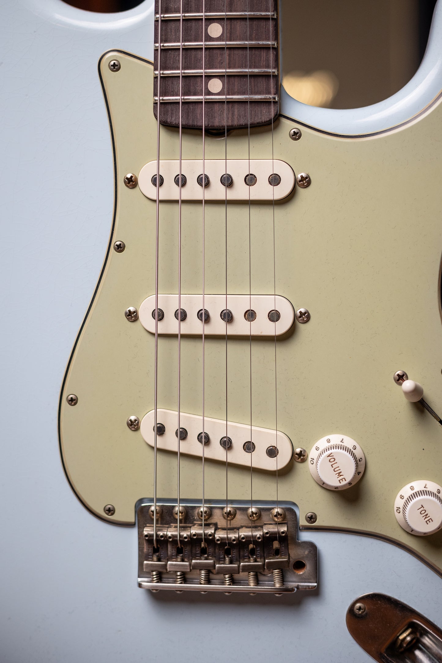 Fender Masterbuilt Greg Fessler '62 Stratocaster® Journeyman Relic® Electric Guitar  - Pale Sonic Blue 