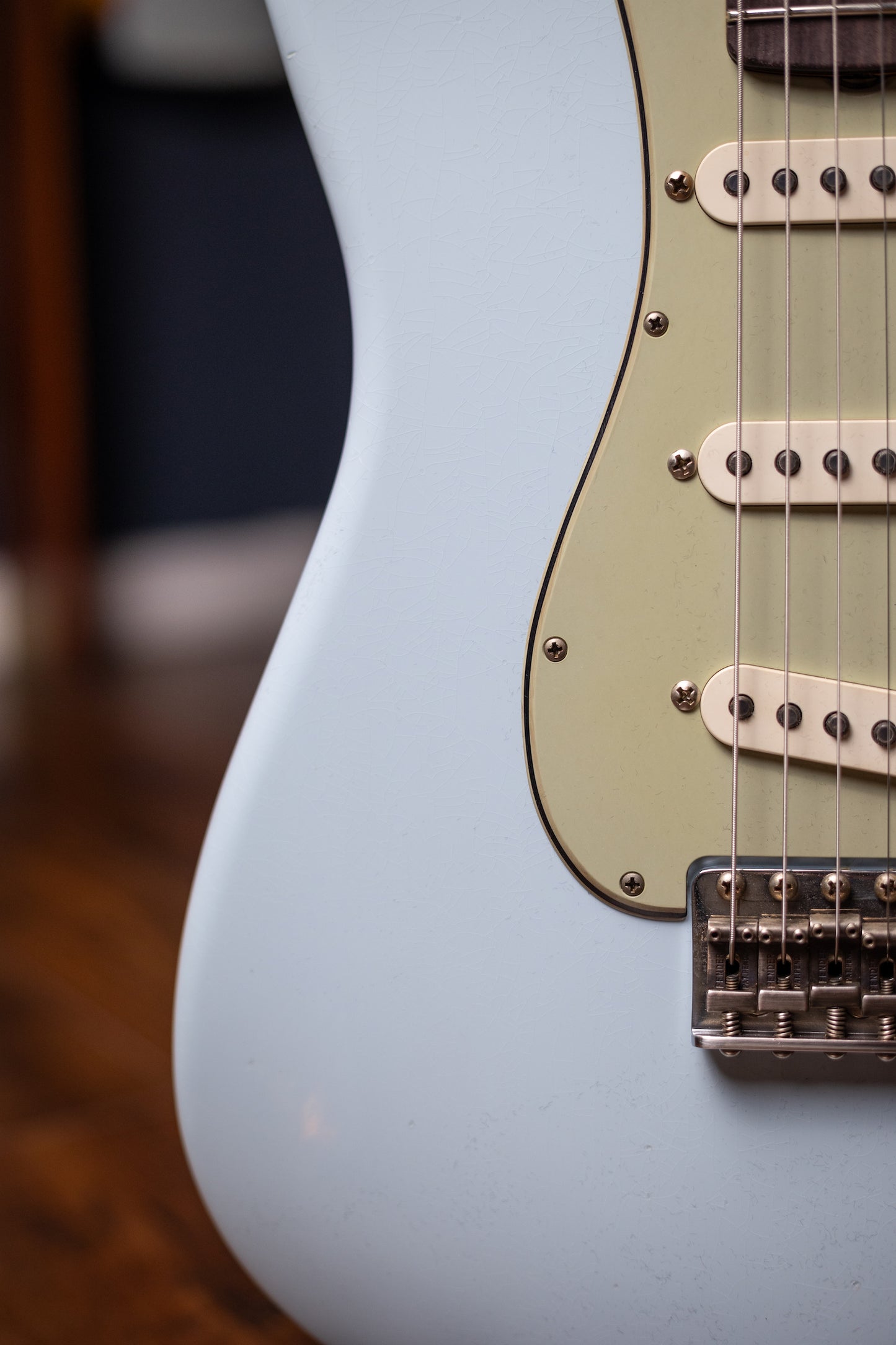 Fender Masterbuilt Greg Fessler '62 Stratocaster® Journeyman Relic® Electric Guitar  - Pale Sonic Blue 