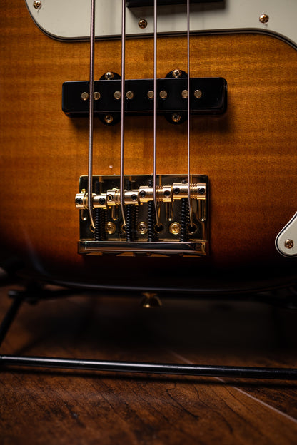 Fender 75th Anniversary American Professional PJ Bass - 2-Color Sunburst