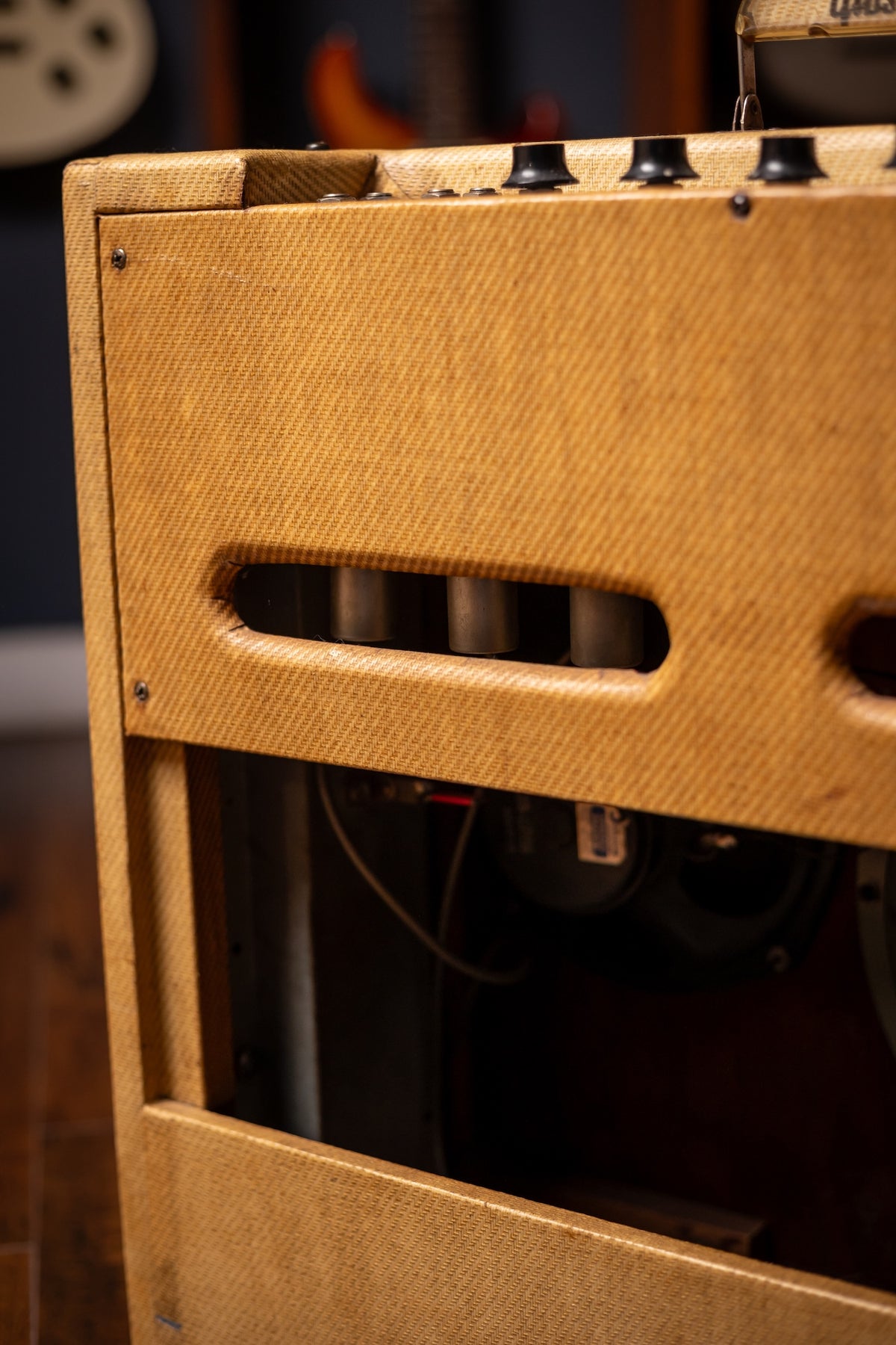 Pre-Owned Gibson GA-30 Invader Amplifier