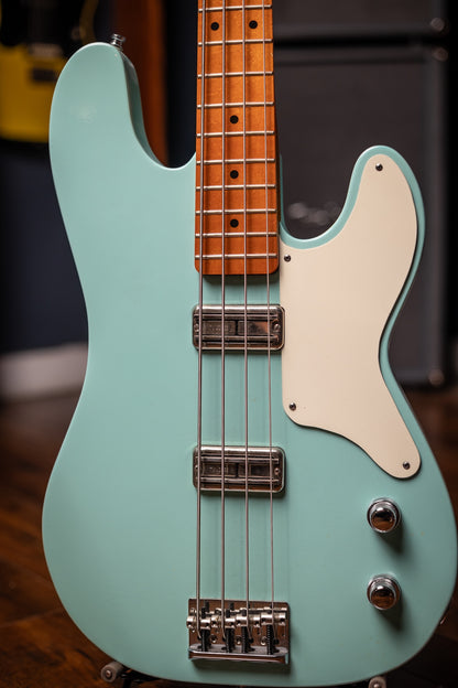 Pre-Owned PeterBuilt Cabrontia Electric Bass - Surf Green