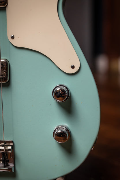 Pre-Owned PeterBuilt Cabrontia Electric Bass - Surf Green